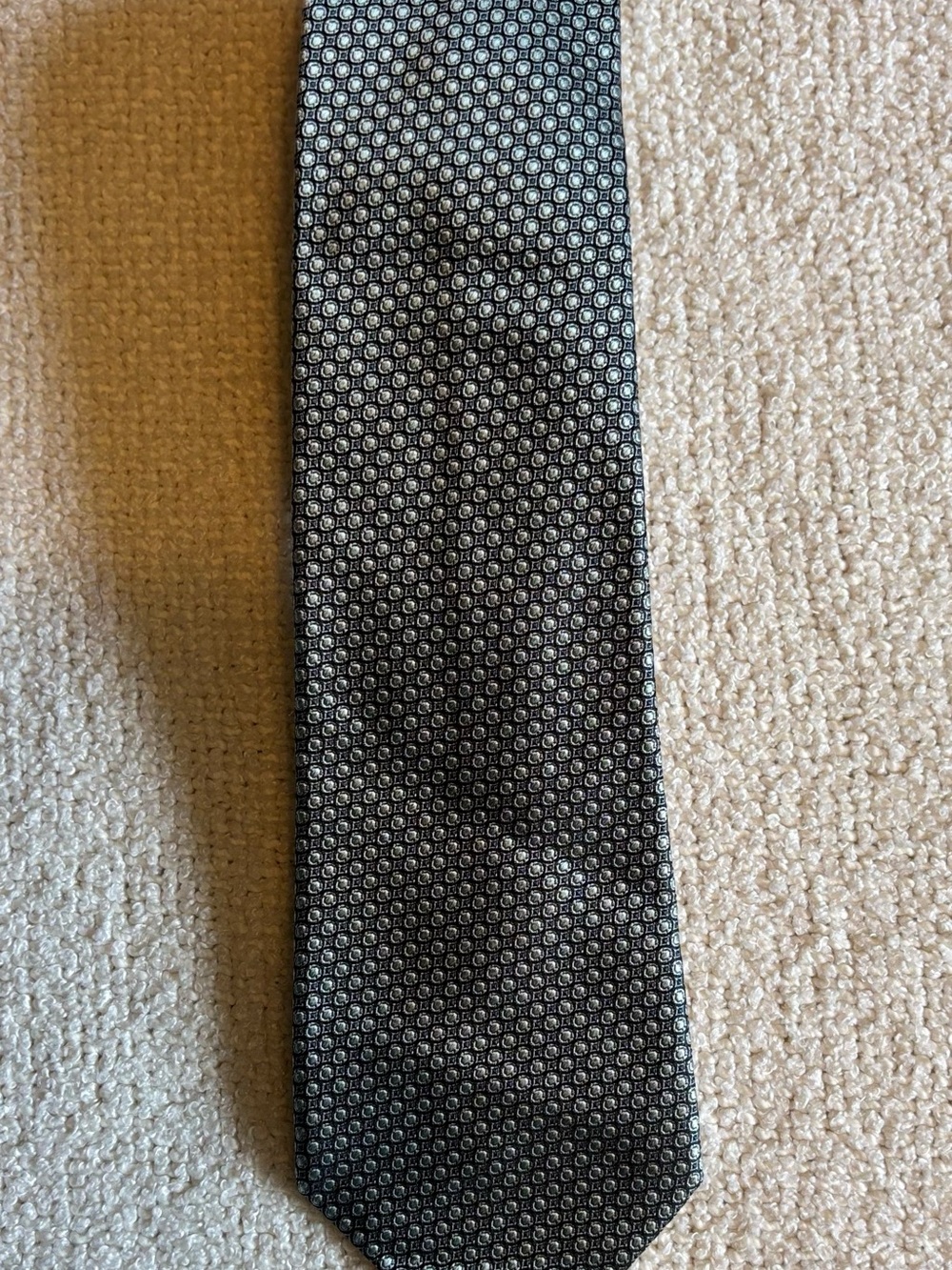 Giorgio Armani Men's Gray Black Geometric Silk Tie Woven Pointed